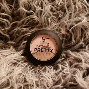 it Costmetics Naturally Pretty eyeshadow.